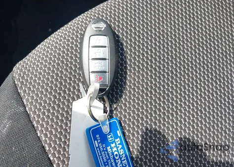 2015 Nissan Versa 1.6 Sl из США, поврежденный, VIN 3N1CN7AP3FL802690